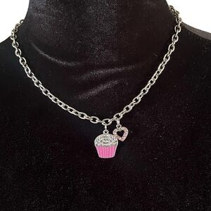 ❤️ Silver Sweetheart Necklace with Cupcake & Heart Pendants ❤️